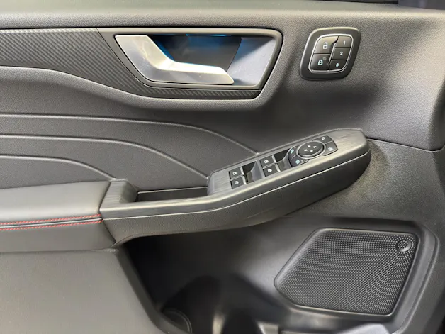 Ford Kuga 2.5 Hybrid ST-Line X 4x4