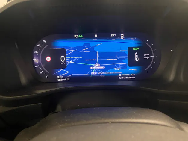 Volvo XC40 E80 Twin Plus AWD