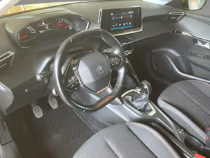 PEUGEOT 208 1.2 PureTech Active Pack
