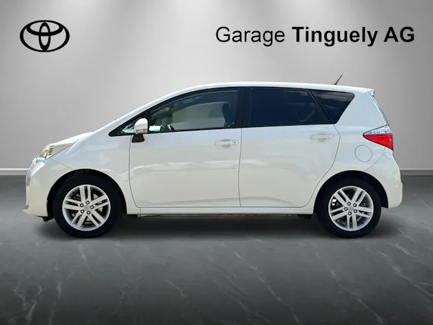 Toyota Verso-S 1.33 VVT-i Linea Sol