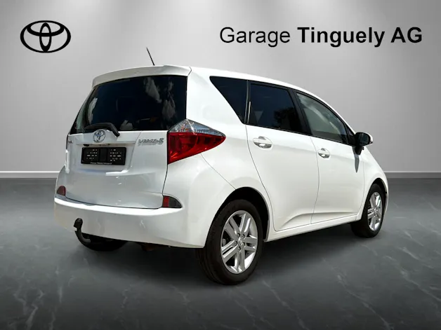 Toyota Verso-S 1.33 VVT-i Linea Sol