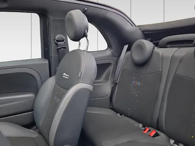 Fiat 500 1.0 Hybrid Hey Google
