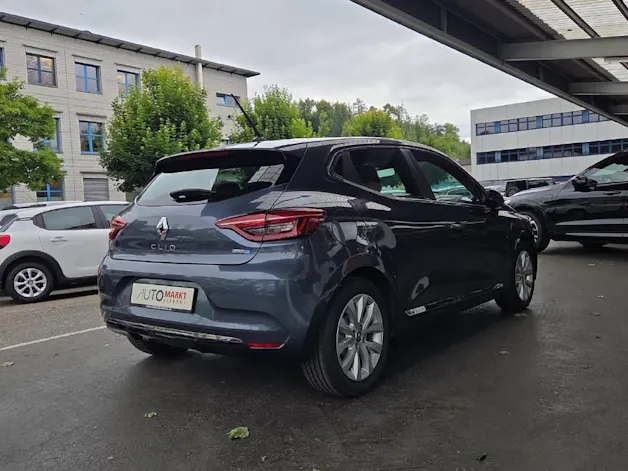 Renault Clio 1.6 E-Tech Intens