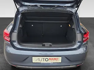 Renault Clio 1.6 E-Tech Intens