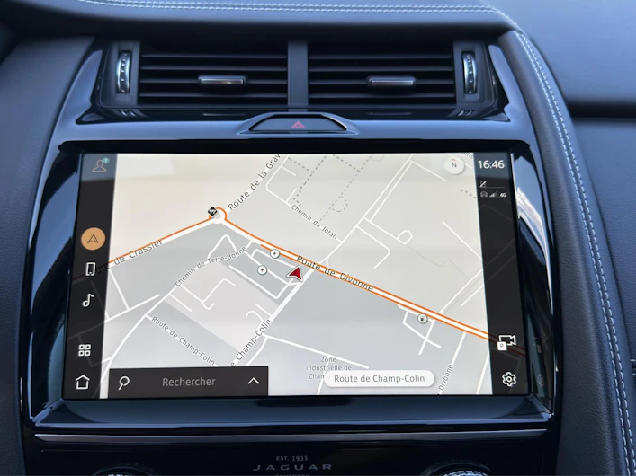 image du véhicule JAGUAR E-PACE