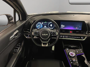 https://vehicle.imgix.net/4374185/4c0027bd-8d51-4b4a-afdd-fbfcf04fb0cb.jpg