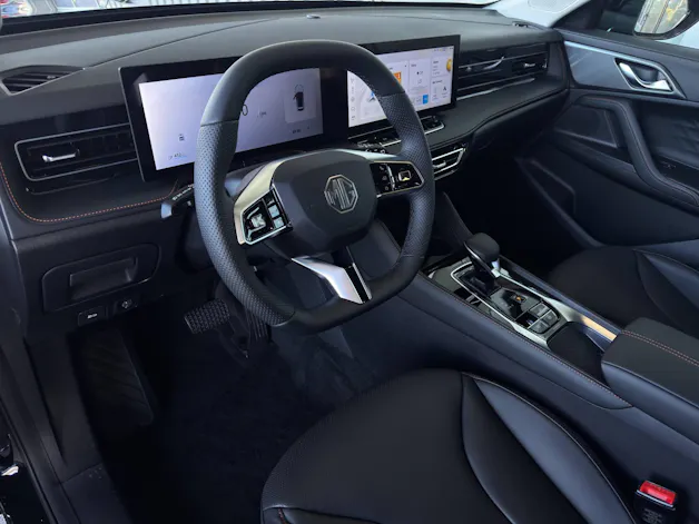MG HS 1.5 Hybrid Luxury