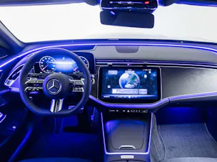 Mercedes-Benz E 220 d 4MATIC T-Modell "Swiss Star"