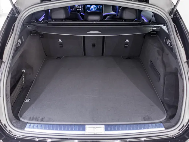 Mercedes-Benz E 220 d 4MATIC T-Modell "Swiss Star"