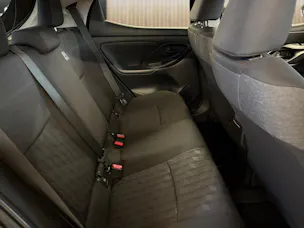 Toyota Yaris 1.5 VVT-i HSD Trend