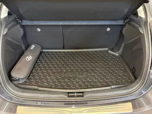 Toyota Yaris 1.5 VVT-i HSD Trend