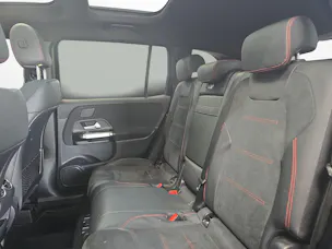 Mercedes-Benz GLB 250 4MATIC AMG Line
