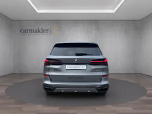 BMW X5 M60i xDrive