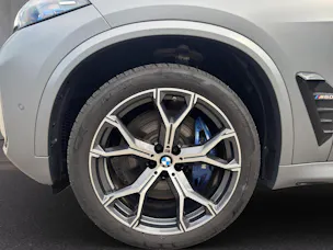 BMW X5 M60i xDrive