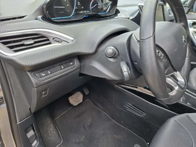 Peugeot 2008 1.6 VTi Allure