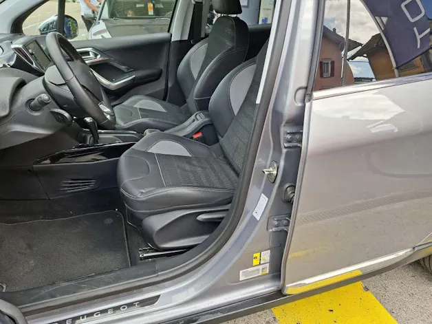 Peugeot 2008 1.6 VTi Allure