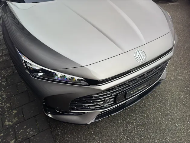 MG HS 1.5 PHEV Luxury