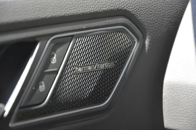 VW Tiguan 2.0 TSI R-Line DSG