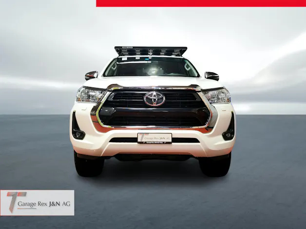 Toyota Hilux Double Cab.-Pick-up 2.8 D-4D 204 Style