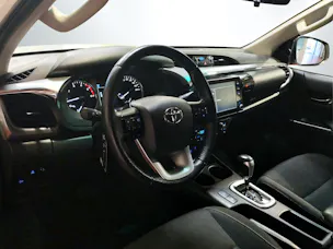 Toyota Hilux Double Cab.-Pick-up 2.8 D-4D 204 Style