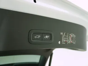Volvo XC40 2.0 T4 R-Design AWD