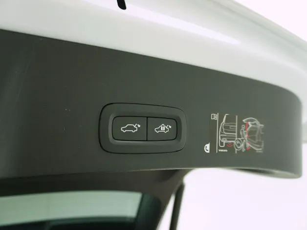 Volvo XC40 2.0 T4 R-Design AWD