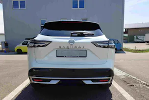 Nissan Qashqai 1.3 DIG-T Tekna 4x4