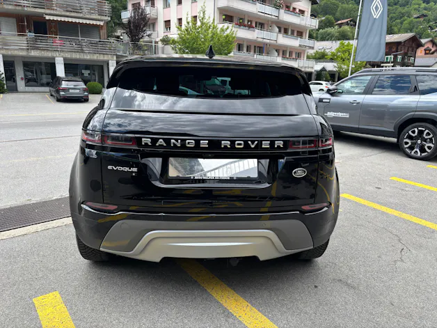 Land Rover Evoque D 150 S