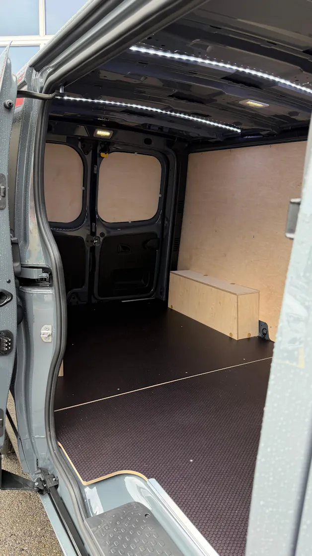 Renault Trafic Ultimate L2H1