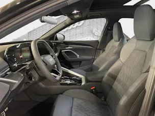 AUDI SQ5 TFSI quattro S-tronic