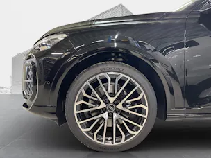 AUDI SQ5 TFSI quattro S-tronic