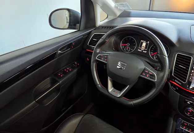 SEAT Alhambra 7-Plätzer 2.0 TSI 220 FR Line DSG