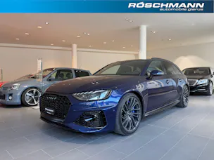 Audi RS4 Avant quattro tiptronic