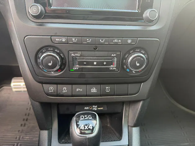 Škoda Yeti 2.0 TDI Outdoor Swiss Joy 4x4 DSG