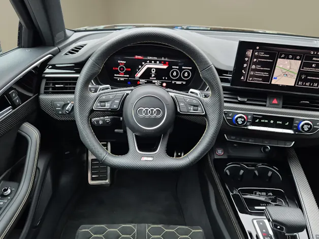 Audi RS4 Avant 25 year edition quattro tiptronic
