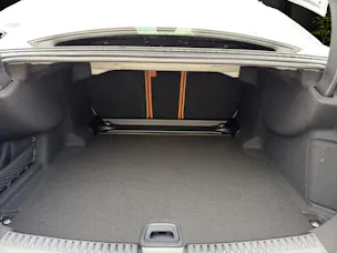 Mercedes-Benz E 220 d 4Matic 9G-Tronic
