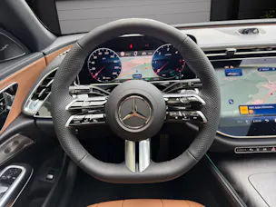 Mercedes-Benz E 220 d 4Matic 9G-Tronic