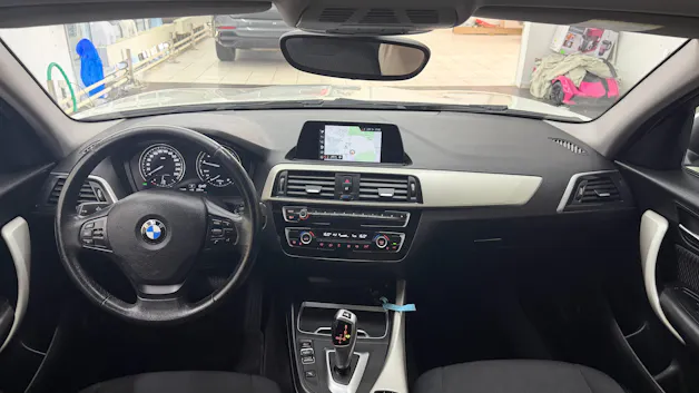 BMW 118i Steptronic