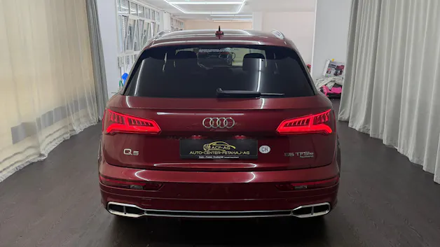 Audi Q5 55 TFSI e sport quattro