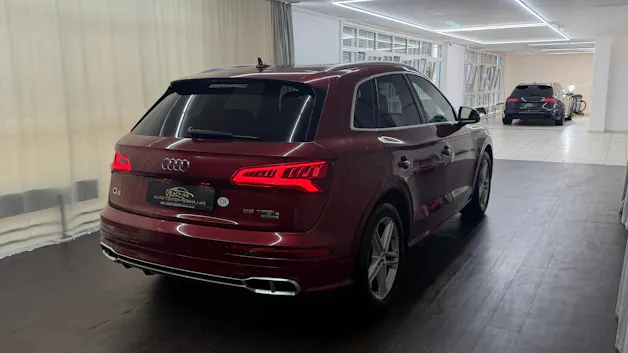 Audi Q5 55 TFSI e sport quattro