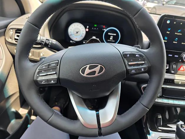 Hyundai i30 1.6 T-GDi Amplia DCT
