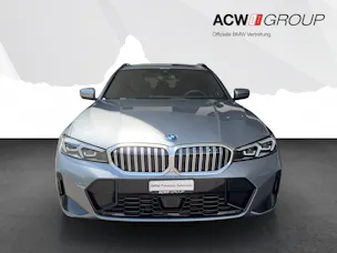 BMW 330e xDrive Touring