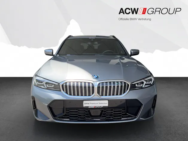 BMW 330e xDrive Touring