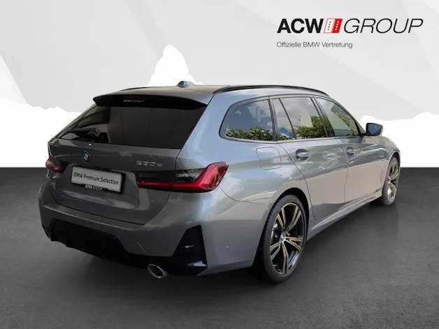 BMW 330e xDrive Touring
