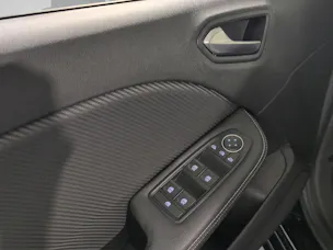 Renault Clio 1.6 E-Tech Engineered