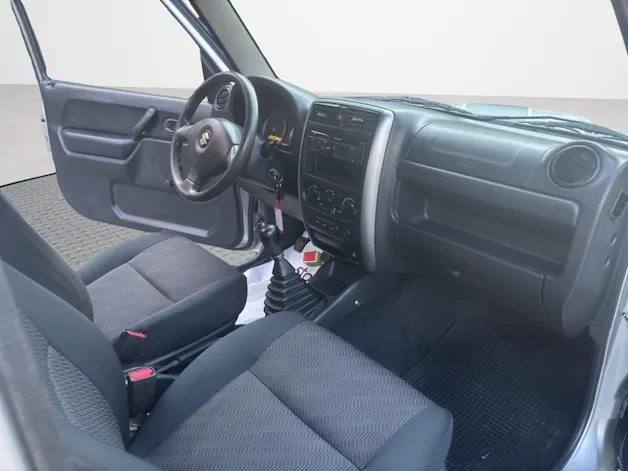 Suzuki Jimny 1.3 16V 45 KM/H