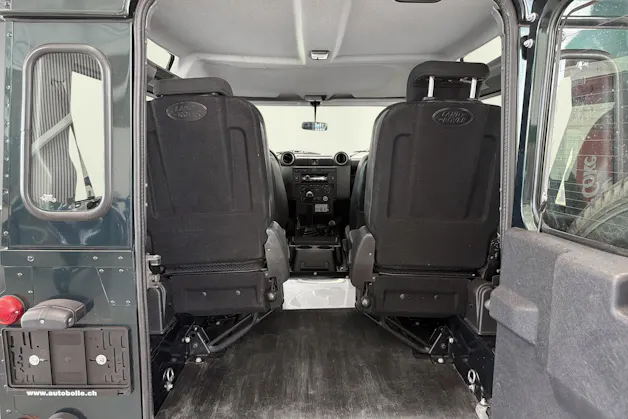 Land Rover Defender 90 2.2 TD4 Station Wagon