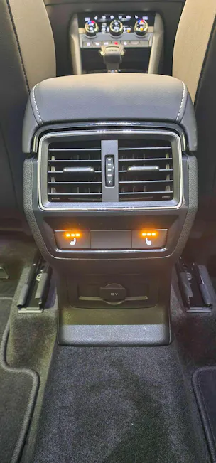 Škoda Karoq 1.5 TSI Dynamic DSG