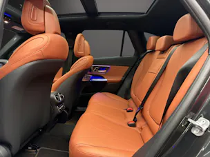 Mercedes-Benz GLC 400 e 4MATIC with EQ-Star Hybrid