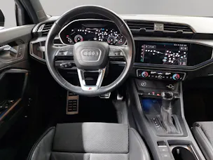 Audi Q3 40 TFSI S line quattro S-tronic